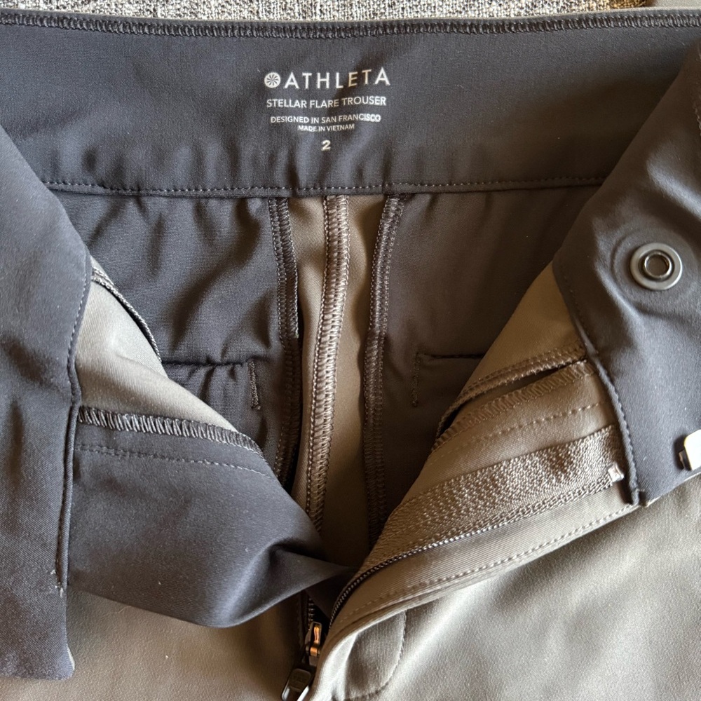 Athleta Stellar Flare Trouser Pants | Size 2 | Charcoal Gray - Picture 3 of 5